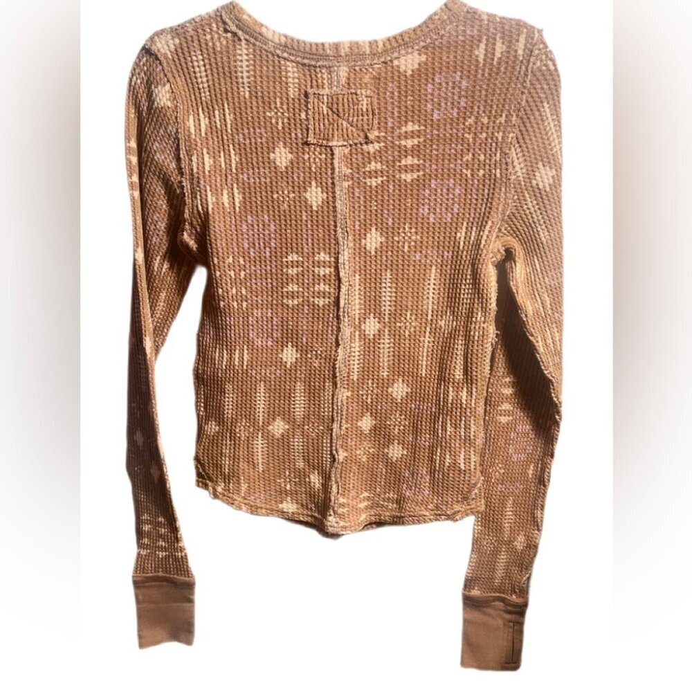 We The Free Pretty Little Thermal Bohemian Trend Tan Patterned Long Sleeve Top S - Picture 4 of 4
